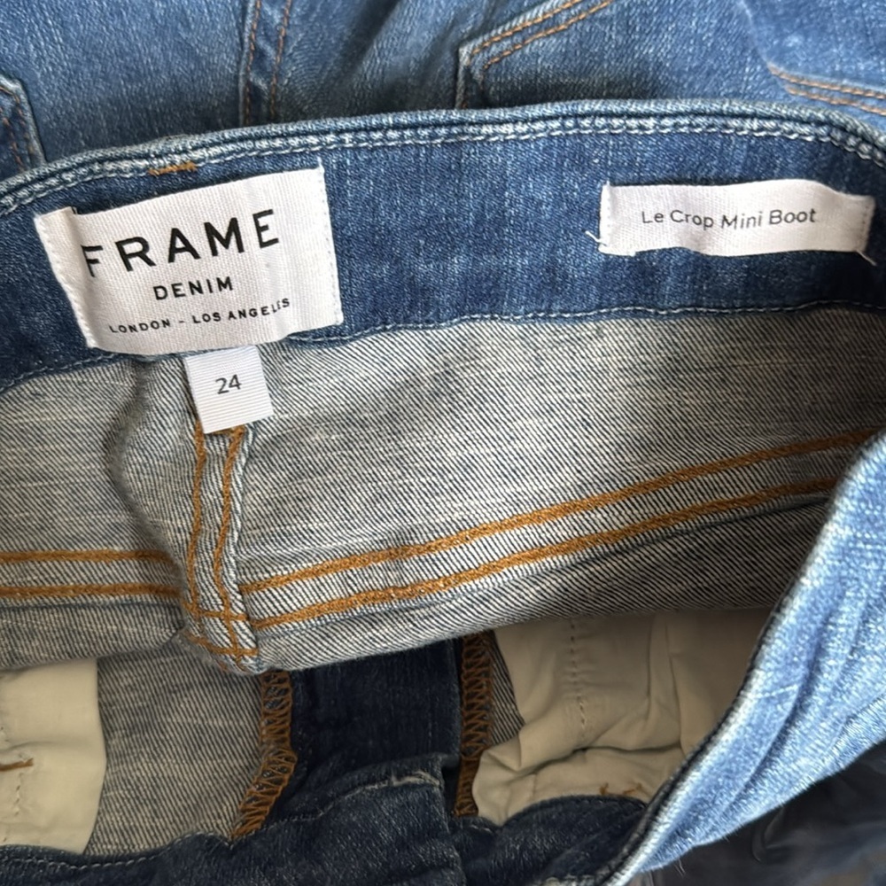 Frame Denim Le Crop Mini Boot Blue Distressed Jeans EUC  Sz 24 - Picture 4 of 7